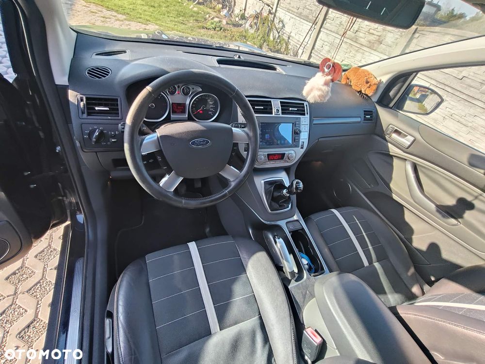 Ford Kuga 2.0 TDCi Titanium - 9