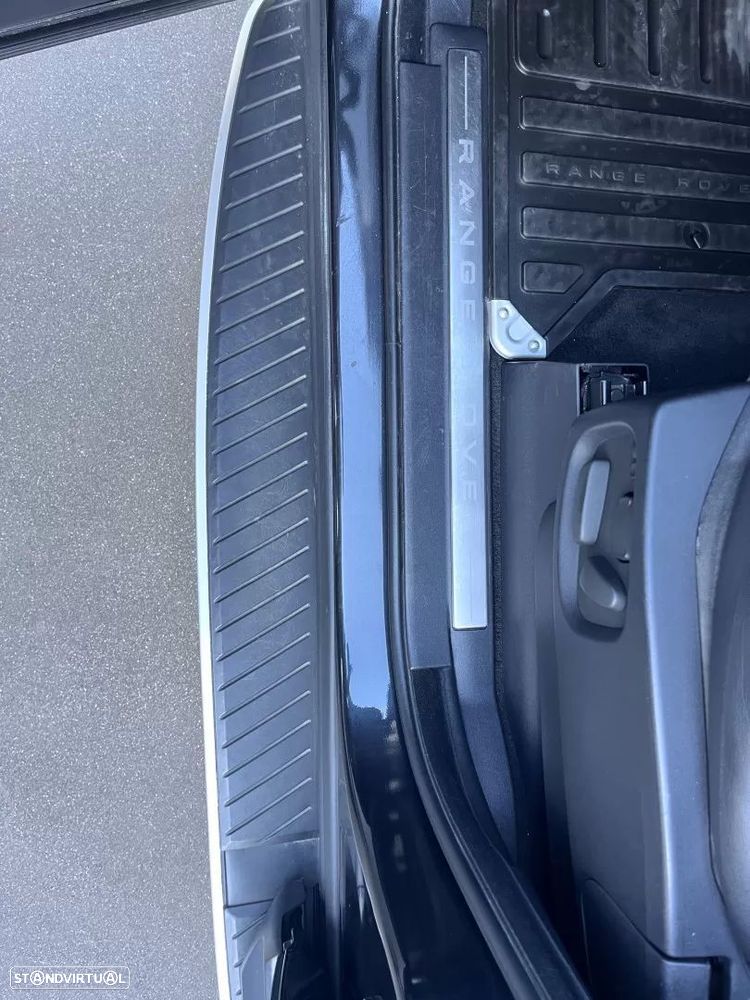 Land Rover Range Rover Sport 3.0 SDV6 HSE Black - 30