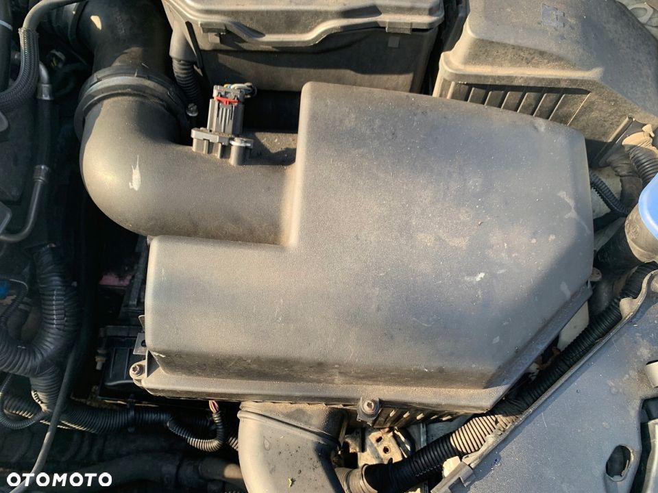 obudowa filtra volvo v60 s60 10- 1.6 t3 t4 - 1