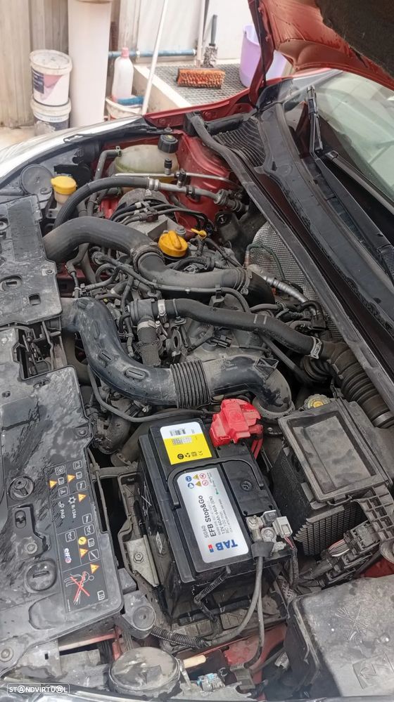Renault Clio 0.9 TCe Limited - 8