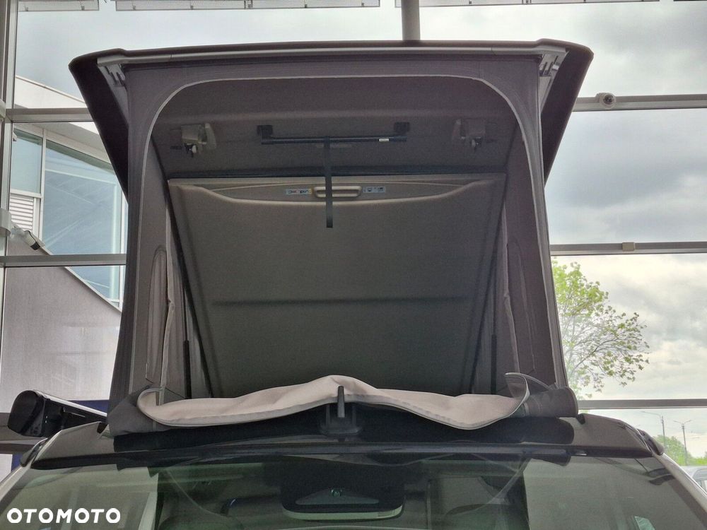 Volkswagen California - 19