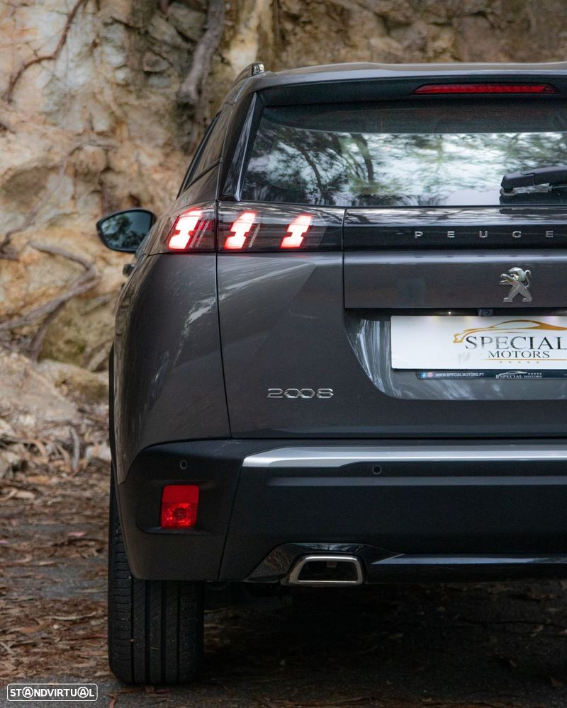Peugeot 2008 1.2 PureTech Allure Pack - 34