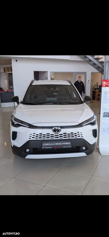 Toyota Corolla Cross - 2