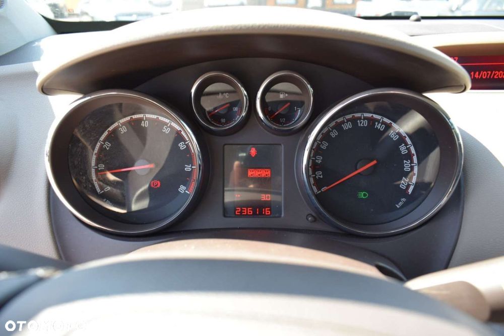 Opel Meriva - 27