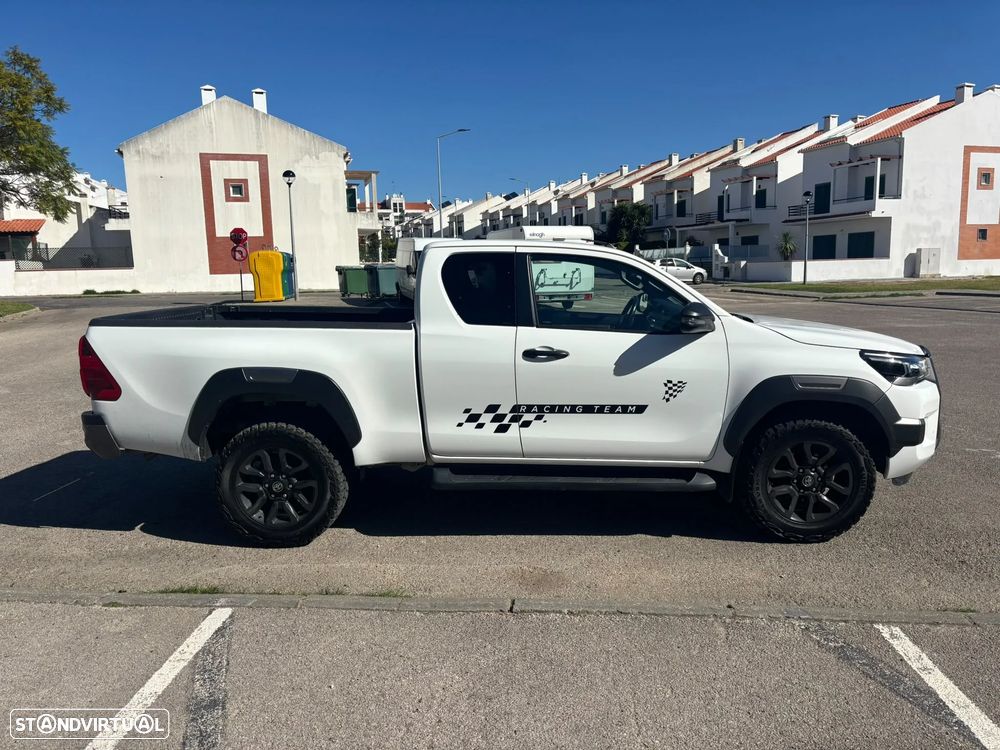 Toyota HILUX 2.8 204cv - 4 LUG - GPS - CÂMERA - 8