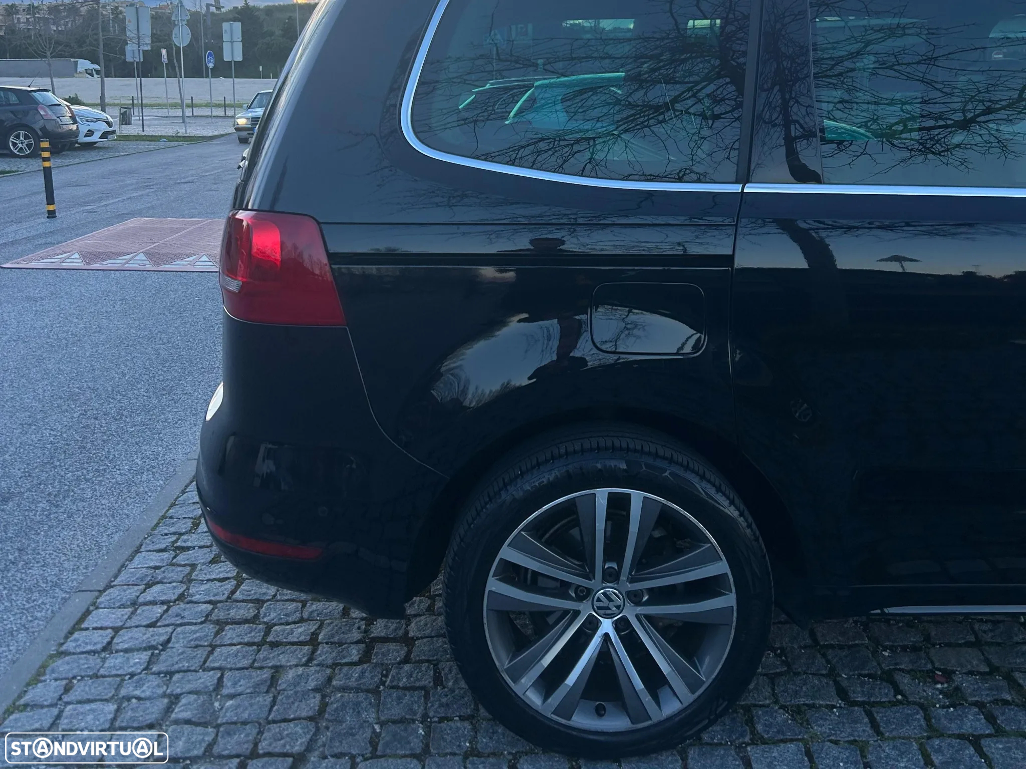 VW Sharan 2.0 TDI Highline DSG - 46