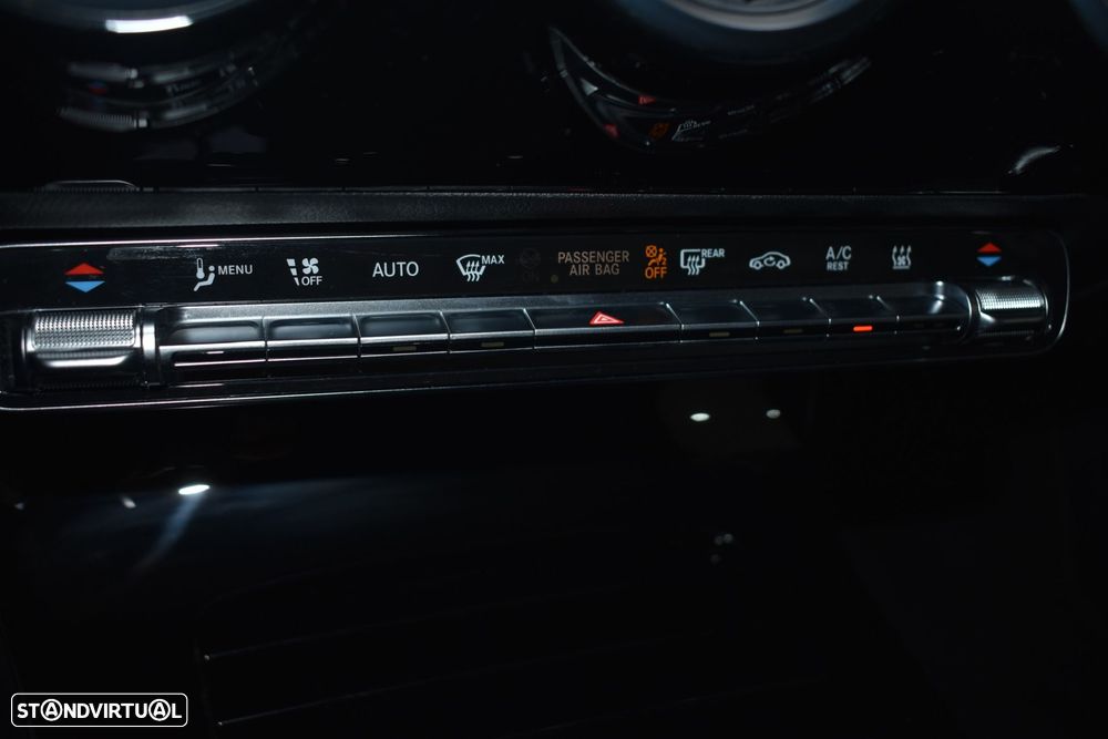 Mercedes-Benz A 250 - 33