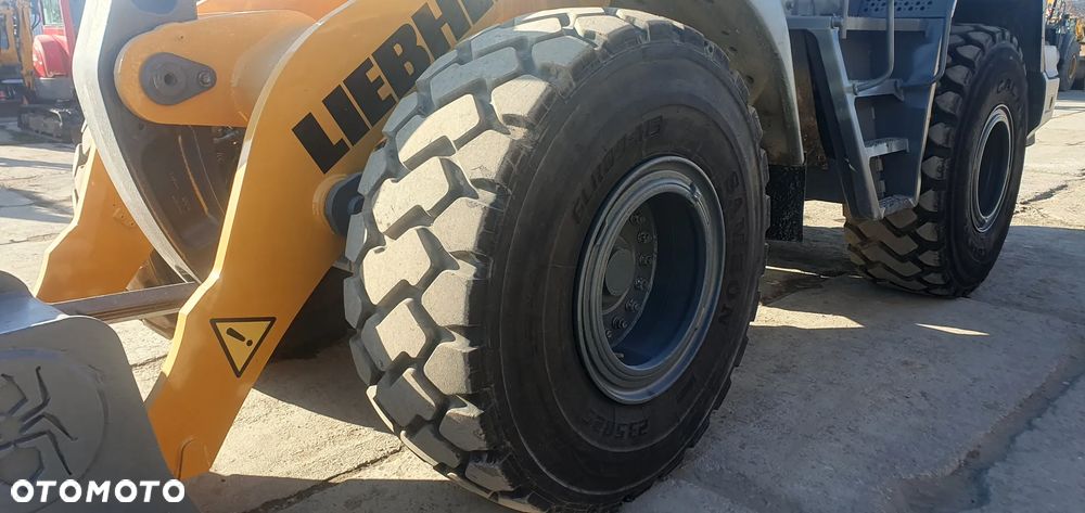 Liebherr L550 - 15