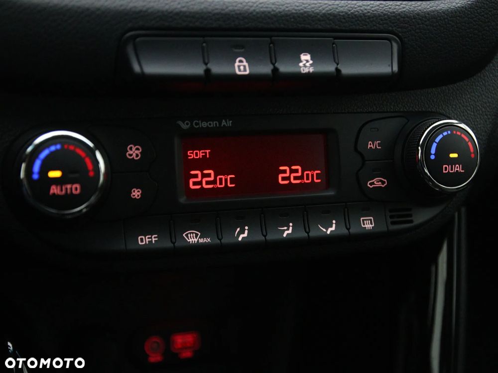 Kia Ceed 1.6 CRDi L Business Line - 23