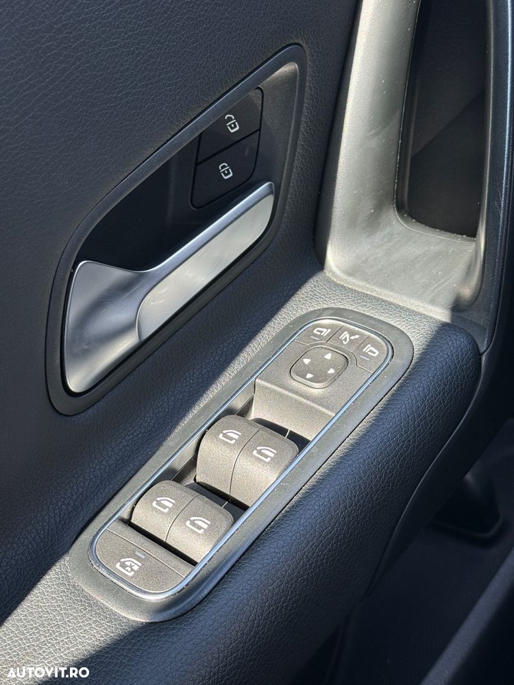 Mercedes-Benz CLA 180 7G-DCT Progressive - 21