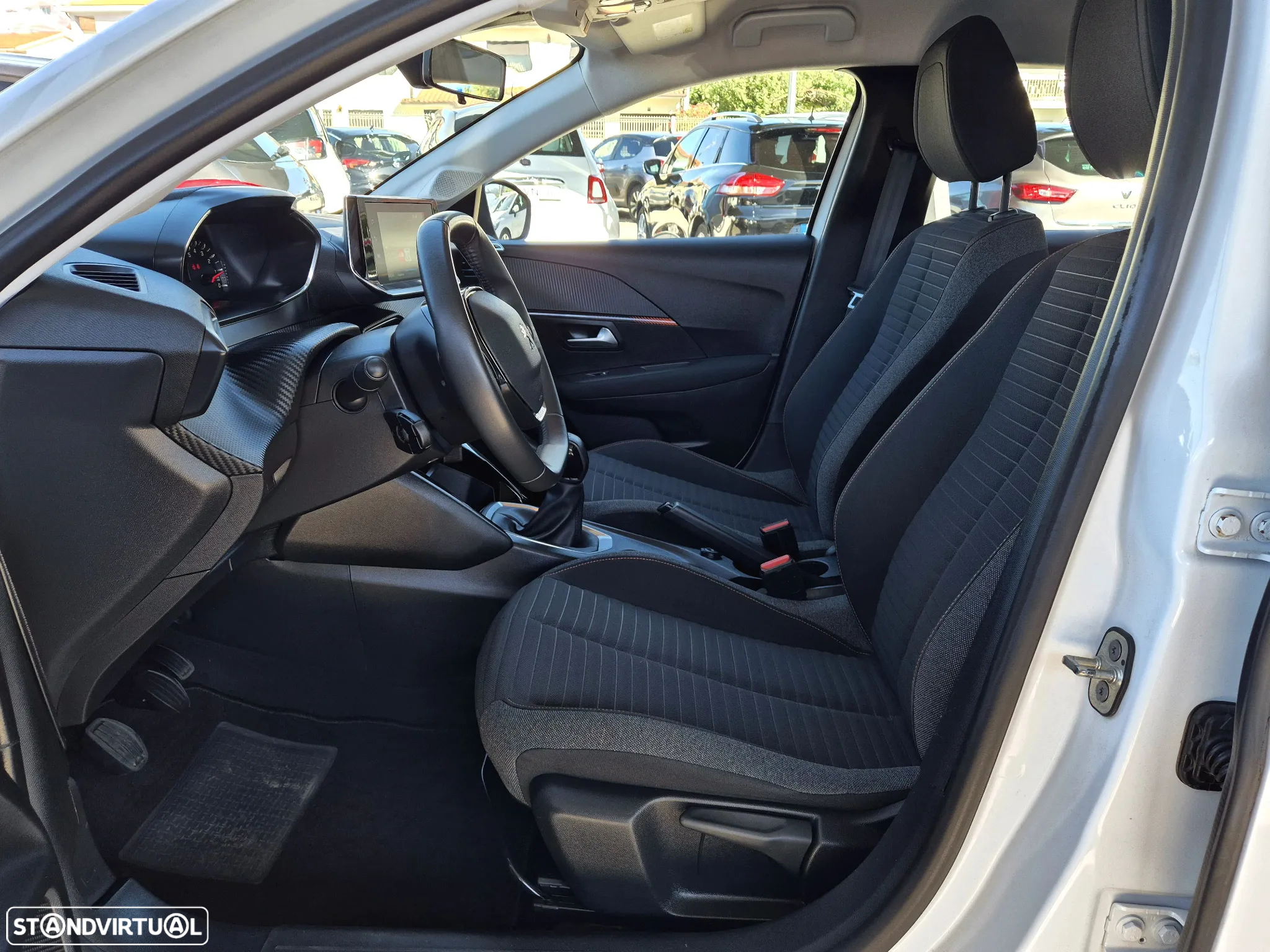Peugeot 208 1.2 PureTech Active Pack - 8