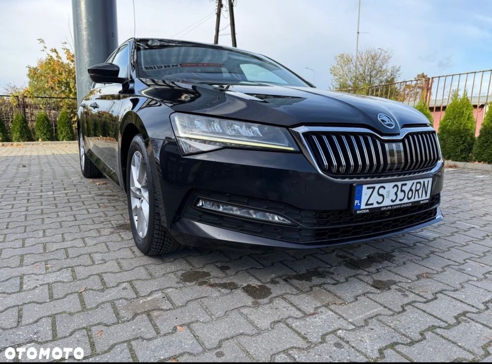Skoda Superb 2.0 TDI SCR 4x4 Ambition DSG - 4