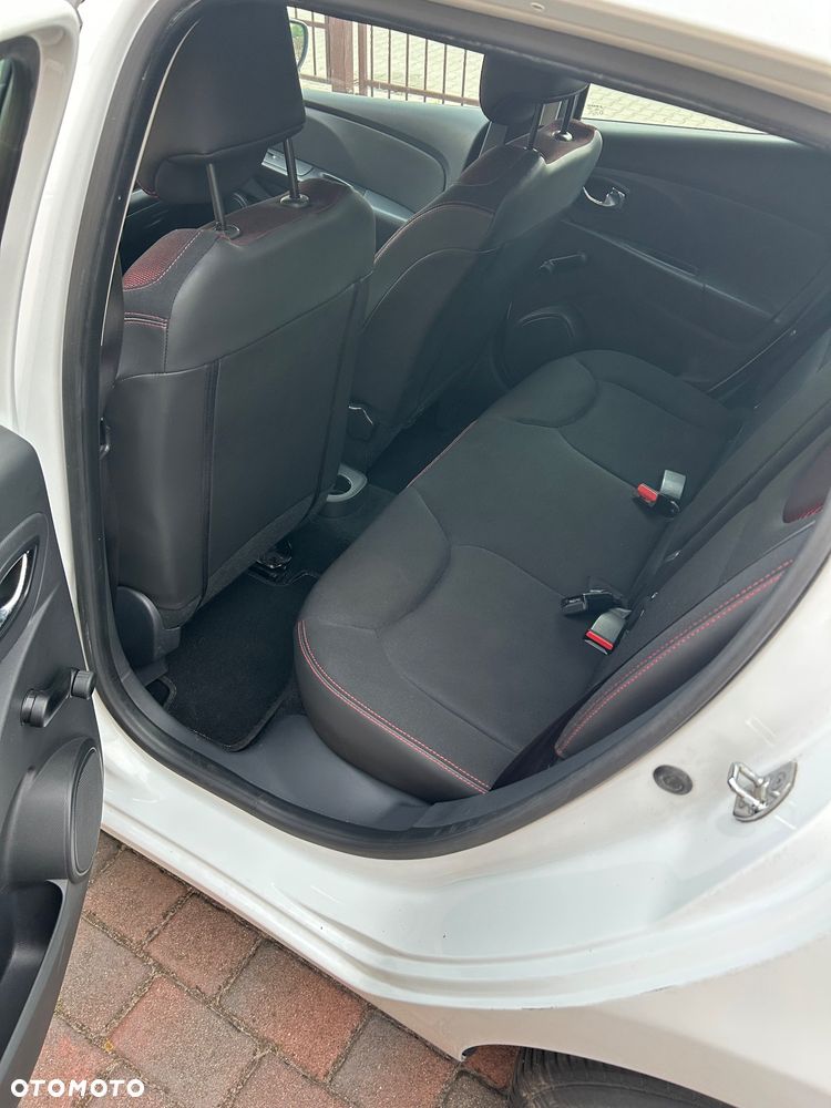 Renault Clio 1.2 16V Life - 8