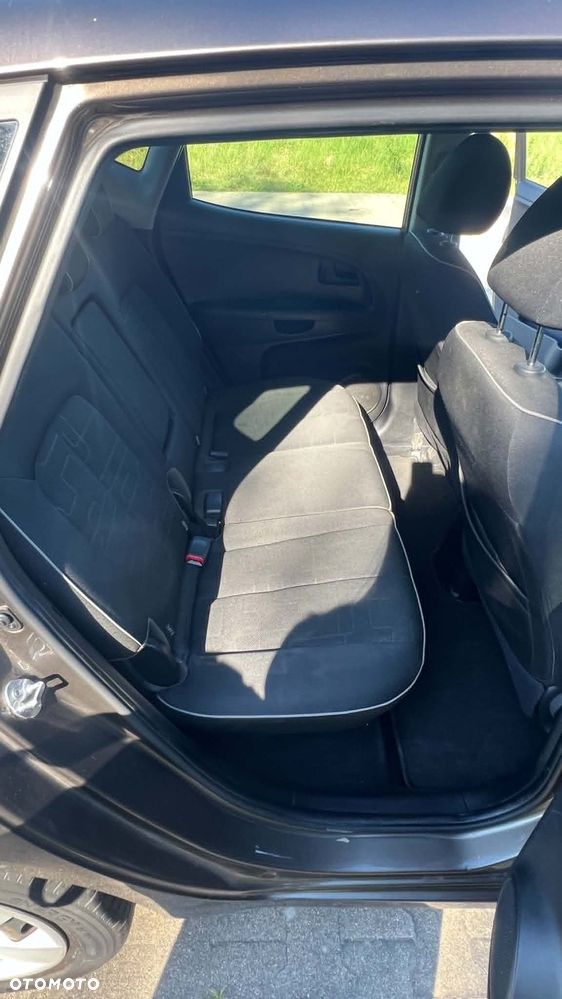 Kia Venga 1.4 L - 7