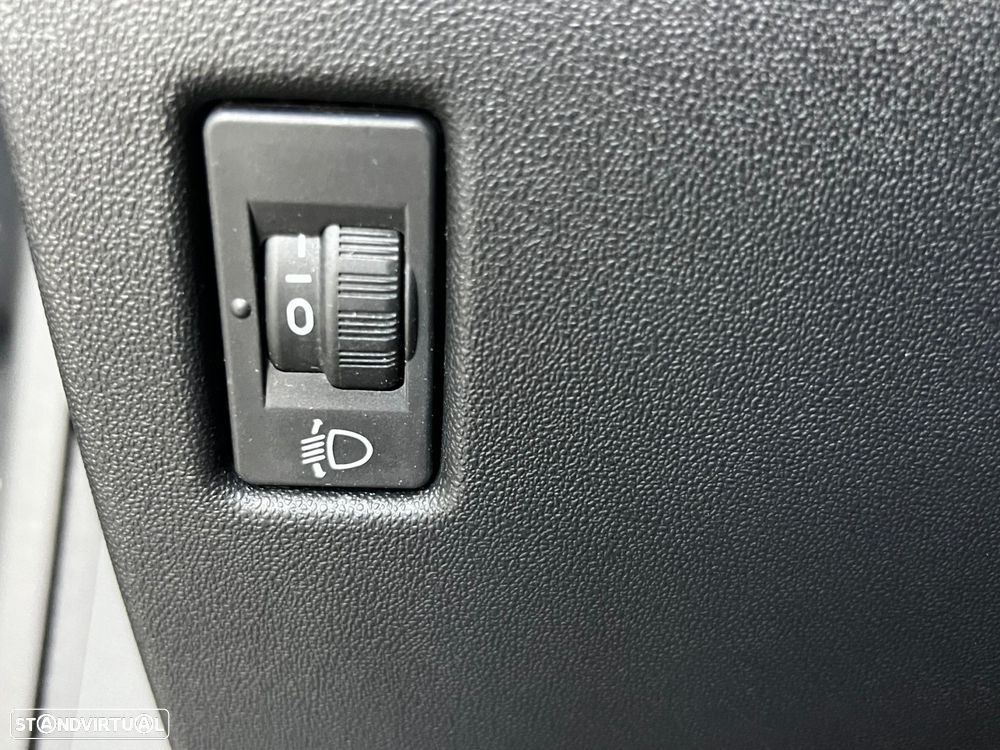Peugeot 208 1.6 BlueHDi Allure - 34