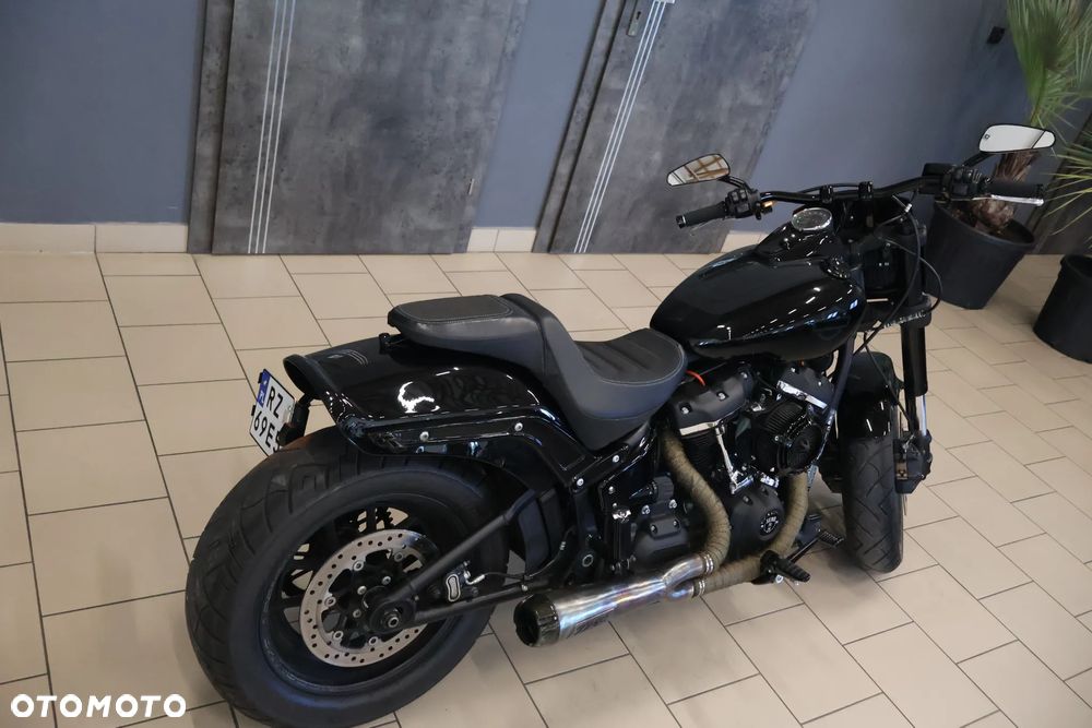 Harley-Davidson Softail Fat Bob - 3