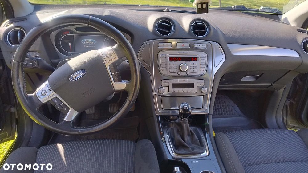 Ford Mondeo 2.0 Titanium - 12