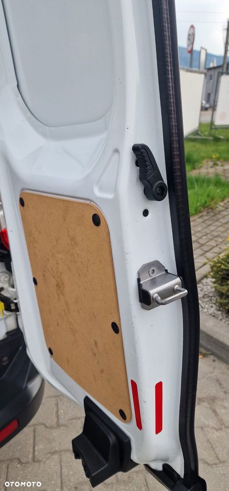 Ford Transit Courier Trend - 21