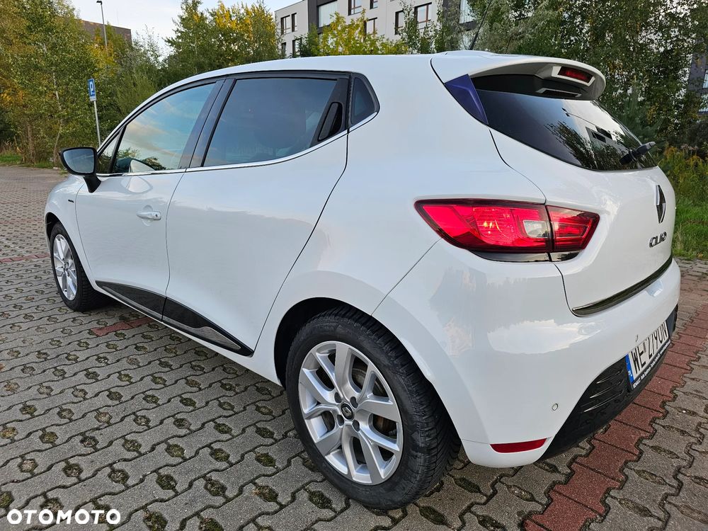 Renault Clio 1.2 16V Limited - 14