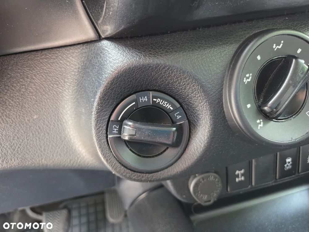 Toyota Hilux - 21