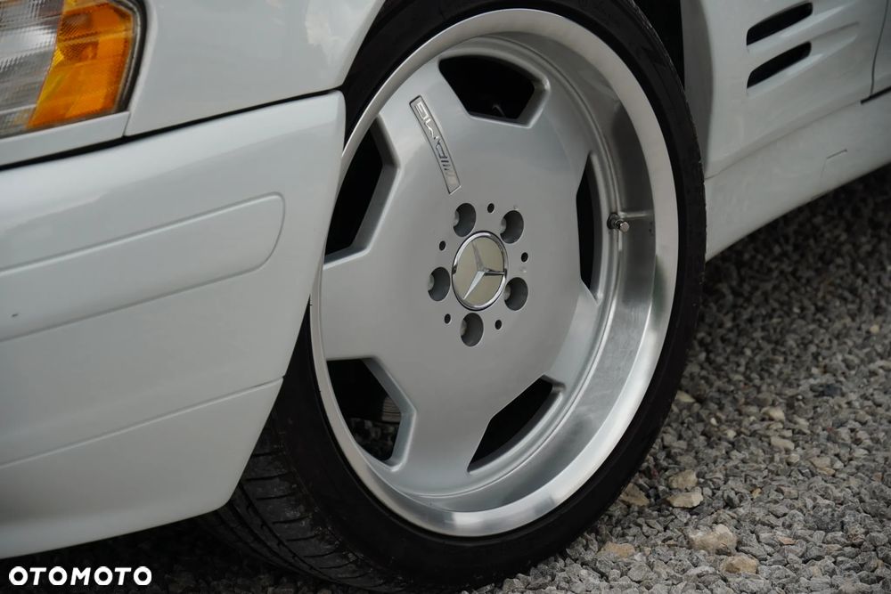 Mercedes-Benz SL - 8