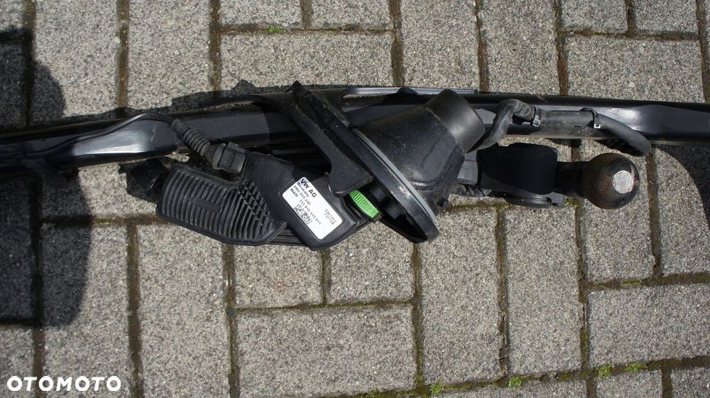 HAK HOLOWNICZY ELEKTRYCZNY VW PASSAT B9 3J0 - 3