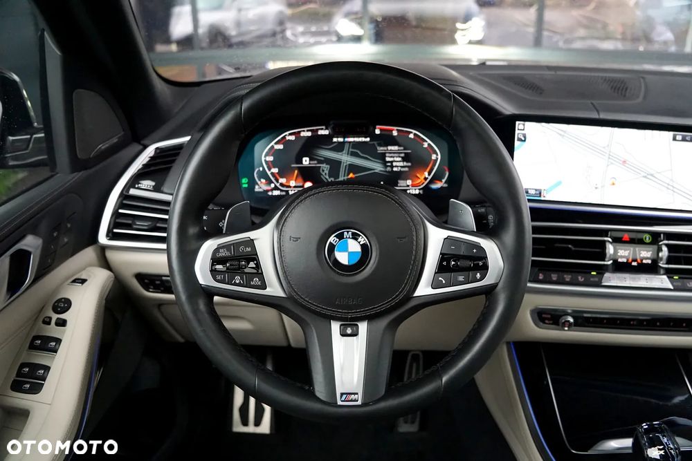 BMW X5 M M50d - 31