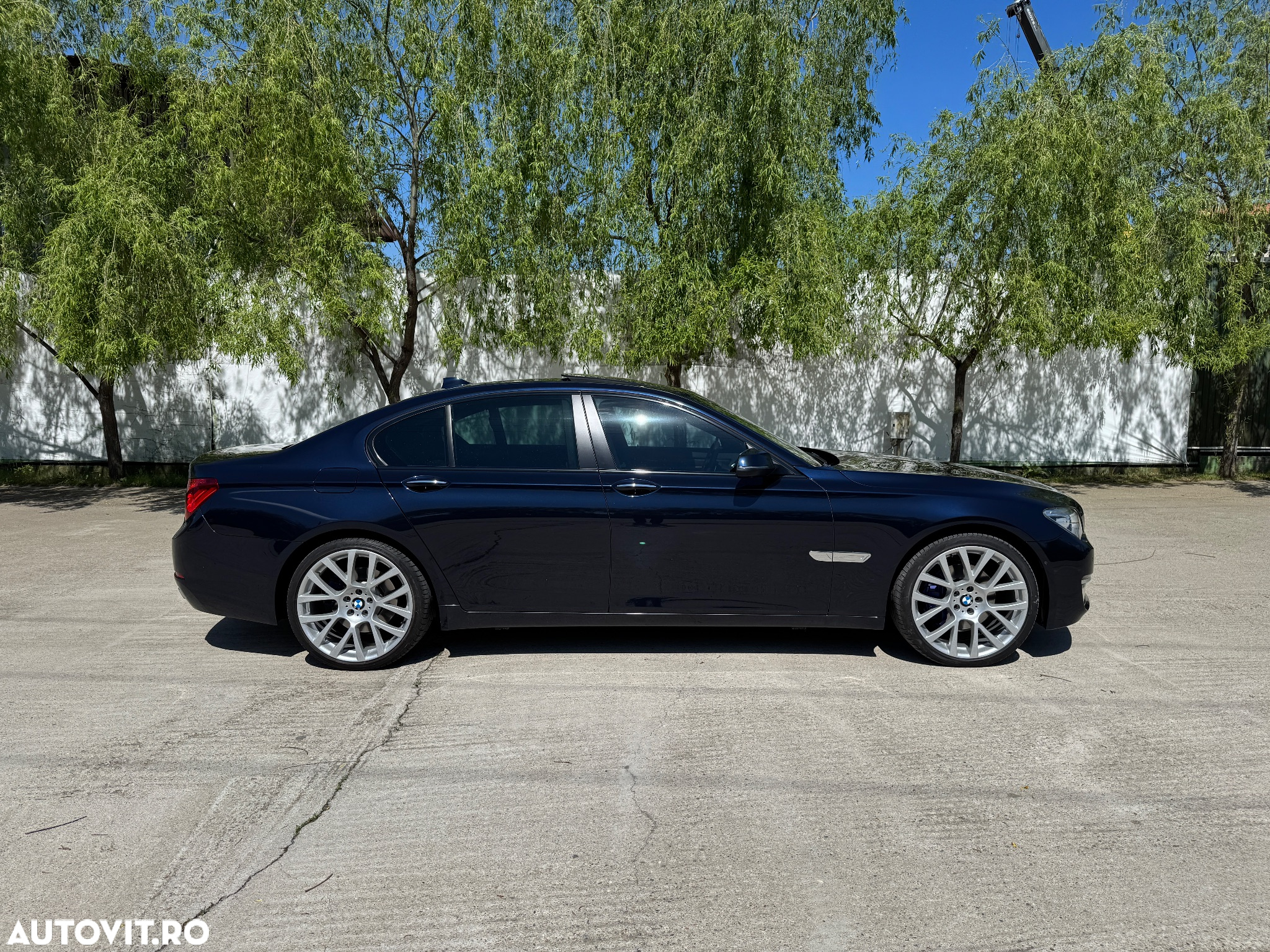 BMW Seria 7 740d xDrive - 12