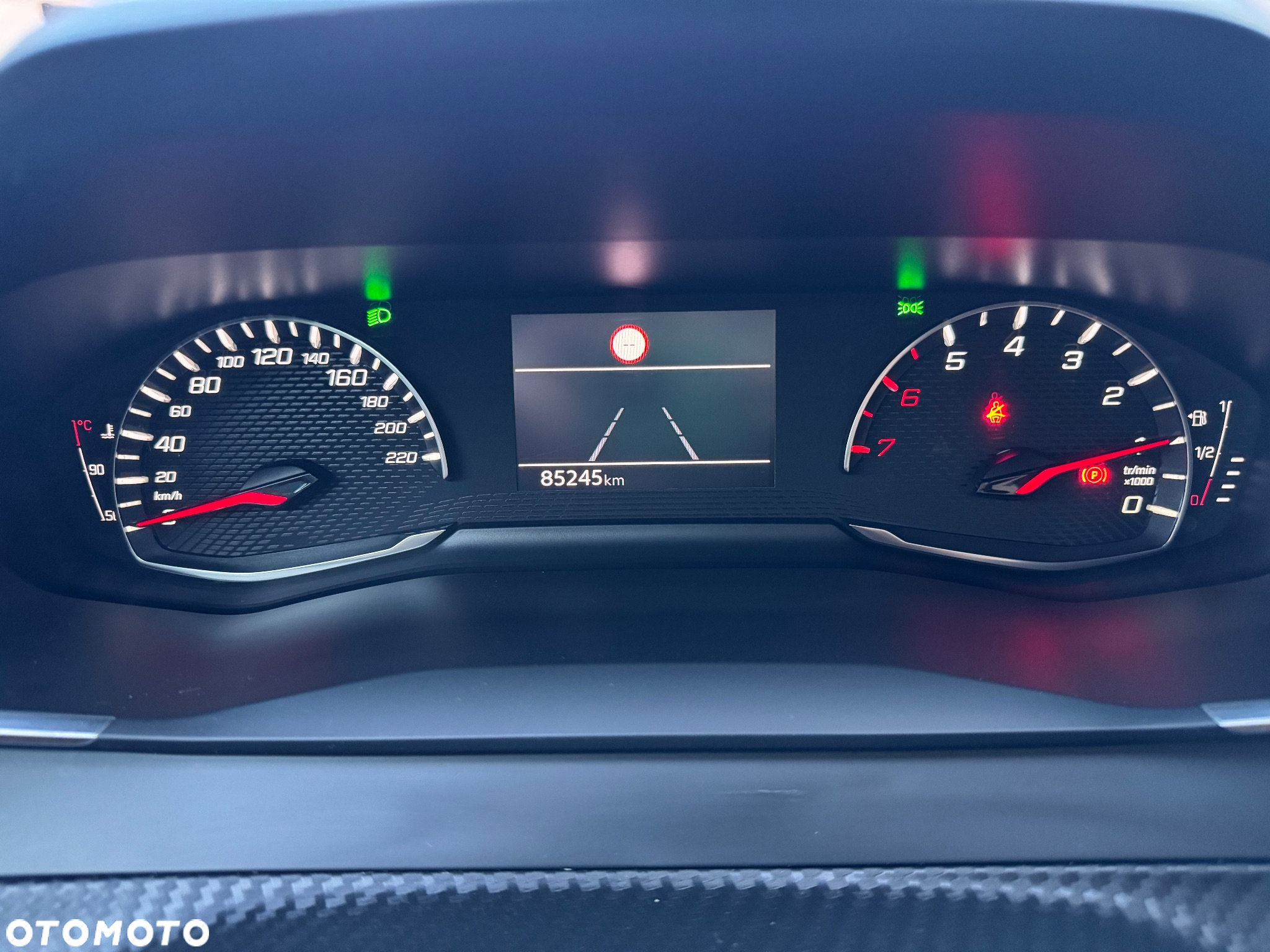 Peugeot 208 1.2 PureTech Active S&S - 21