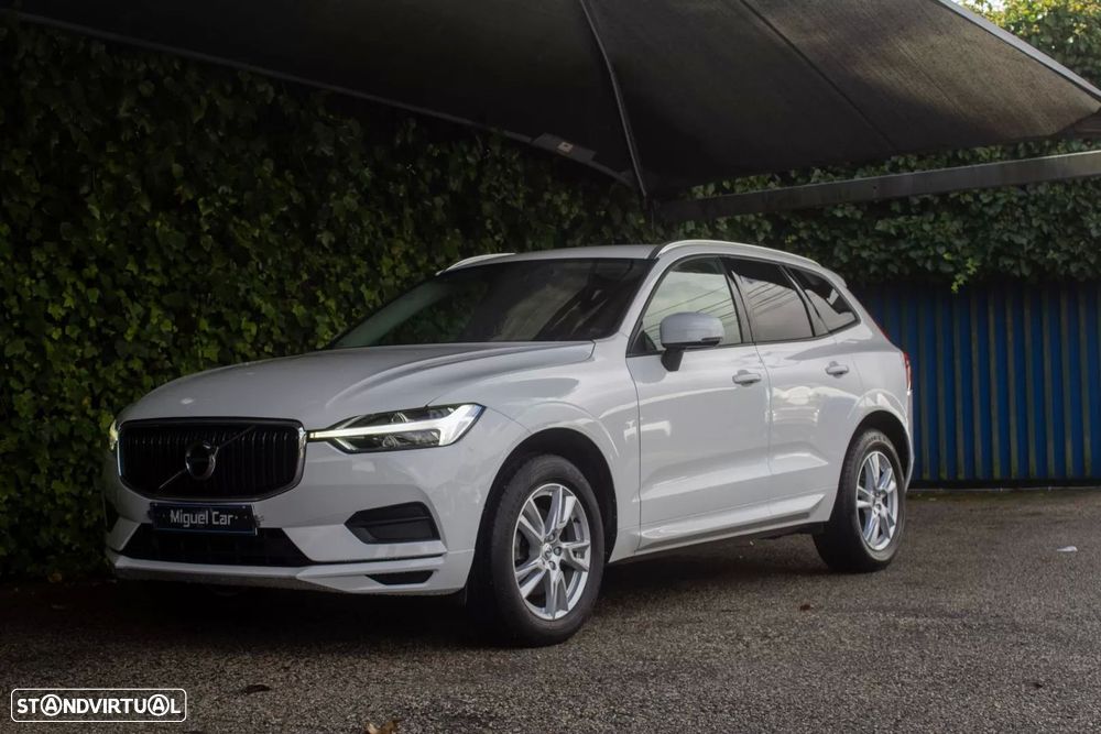 Volvo XC 60 2.0 D4 Momentum AWD Geartronic - 3