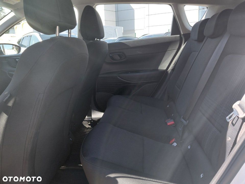 Hyundai Bayon - 12