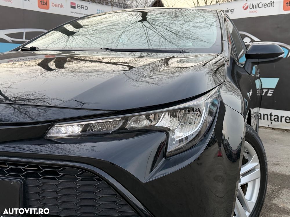 Toyota Corolla 1.8 HSD Dynamic - 29