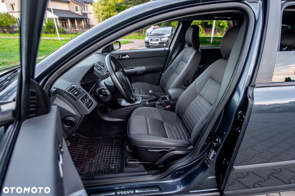 Volvo V50 2.4i Edition - 22