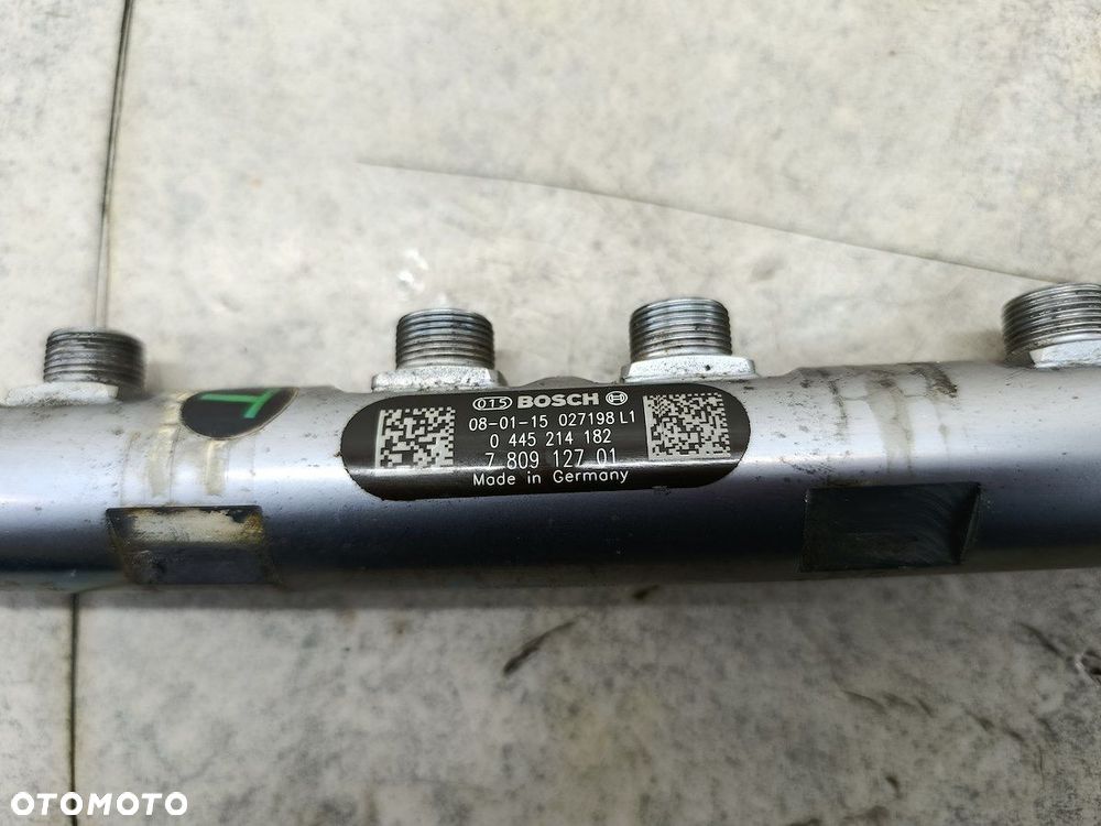 LISTWA WTRYSKOWA DIESEL BMW 1 E87 7809127 0445214182  BOSCH 2.0 D 118d - 3