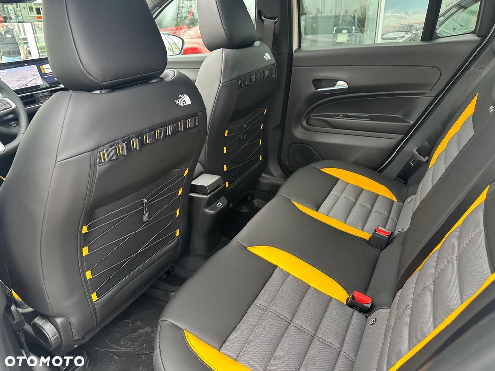 Jeep Avenger 1.2 T3 mHEV The North Face 4xe eDCT6 - 17