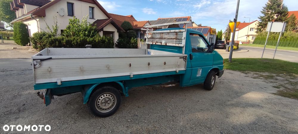 Volkswagen Transporter - 9