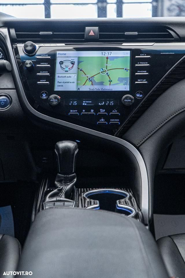 Toyota Camry 2.5 Dynamic - 5