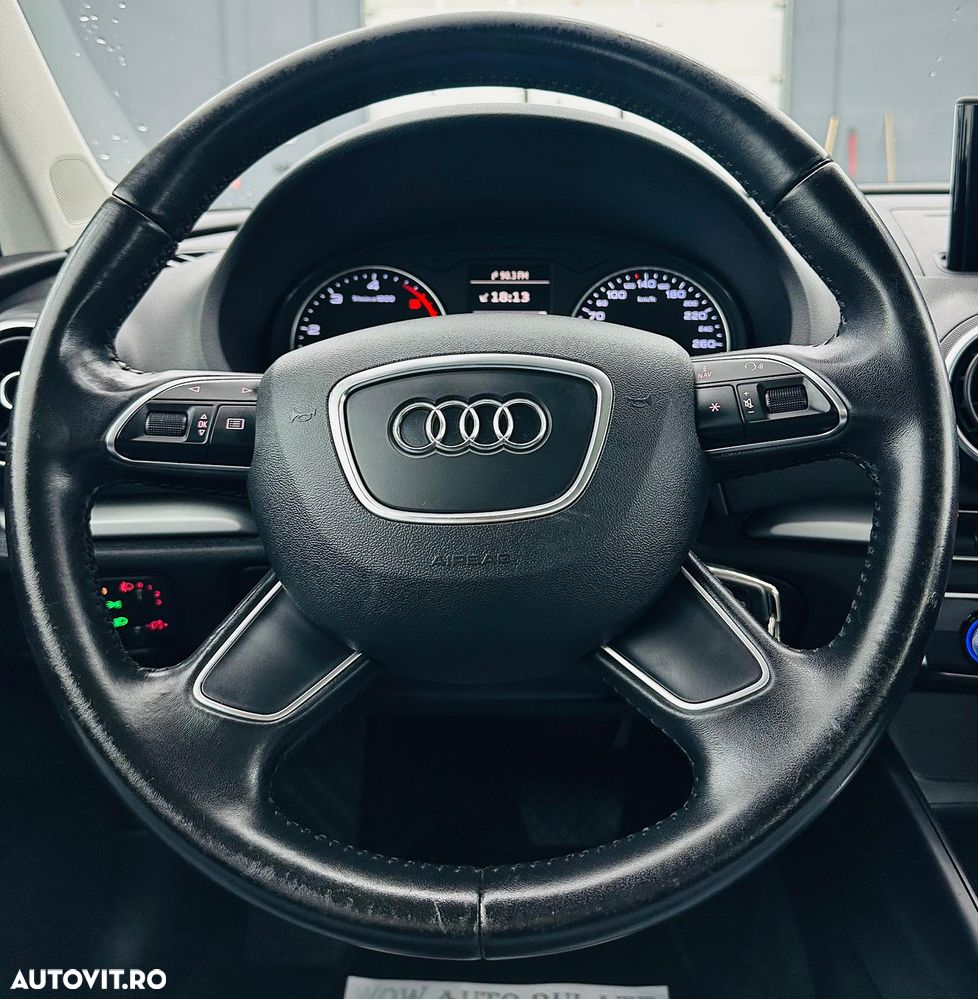 Audi A3 1.6 TDI clean Stronic Attraction - 31