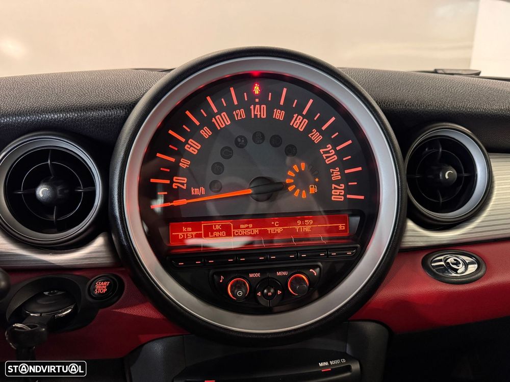 MINI Cabrio Cooper D - 26