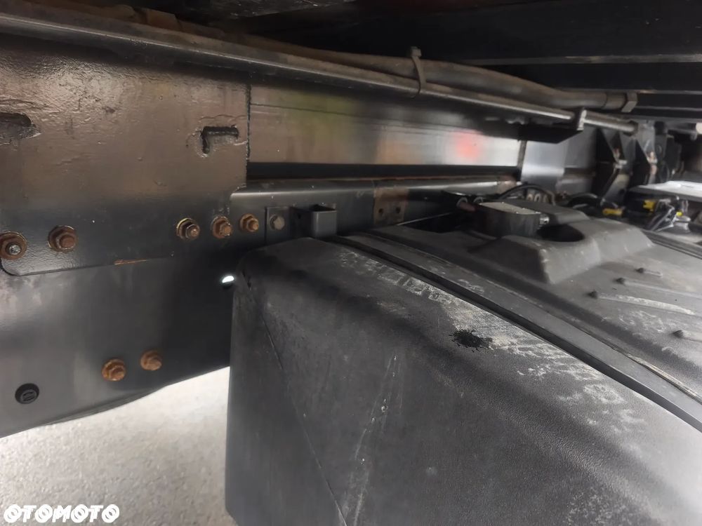 Renault Gama D 26.320 skrzynia hds palfinger PK15500 - 5