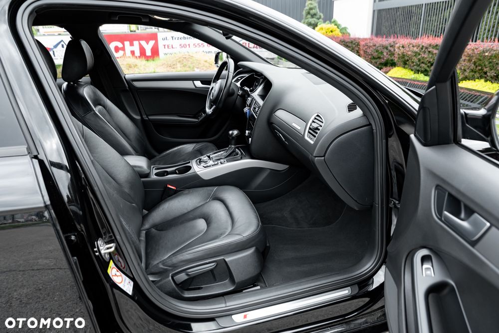 Audi A4 Avant 2.0 TDI DPF quattro S tronic S line Sportpaket - 24