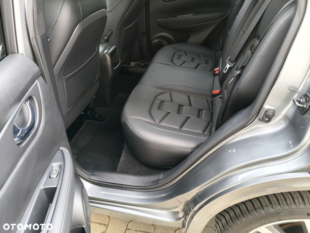 Nissan Qashqai 1.3 DIG-T Tekna DCT - 10