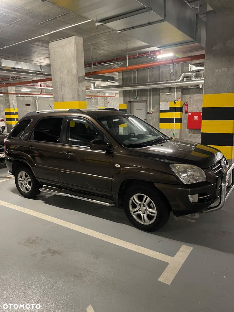 Kia Sportage 2.0 d Tour 2WD - 1