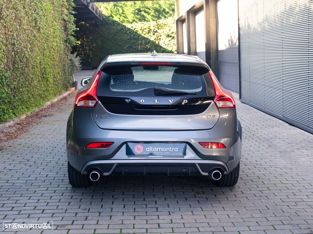 Volvo V40 2.0 D3 R-Design Geartronic - 9