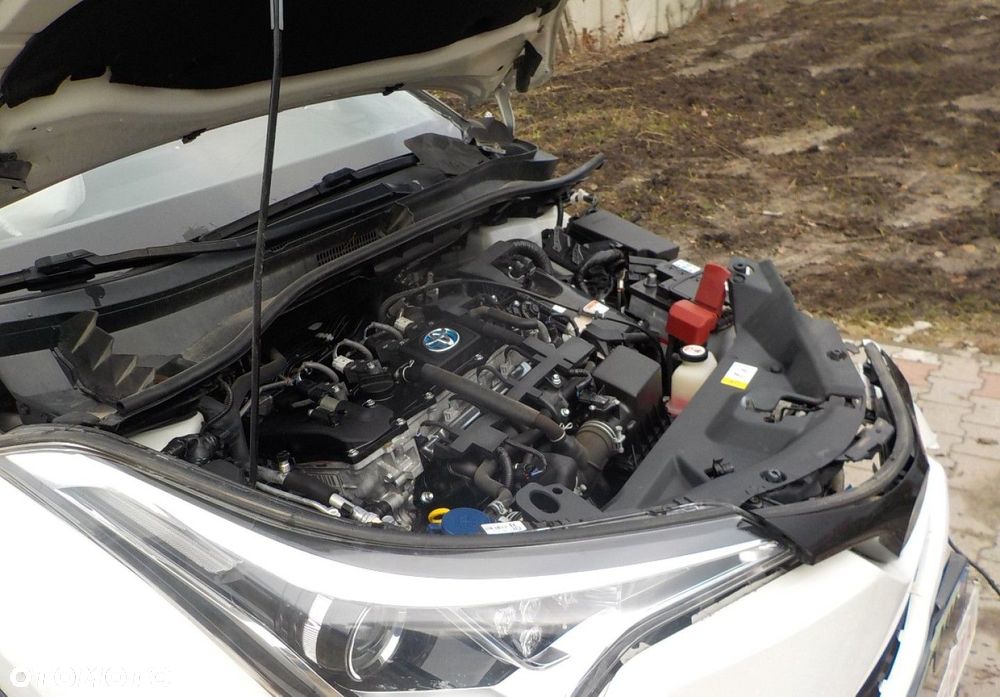 Toyota C-HR - 7