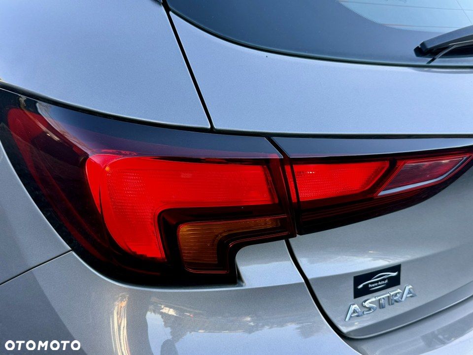 Opel Astra 1.4 Turbo Innovation - 10