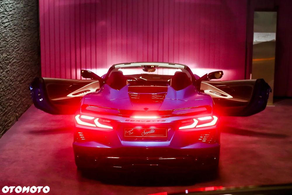 Chevrolet Corvette Stingray 3LT 6.2 V8 Automatik - 21