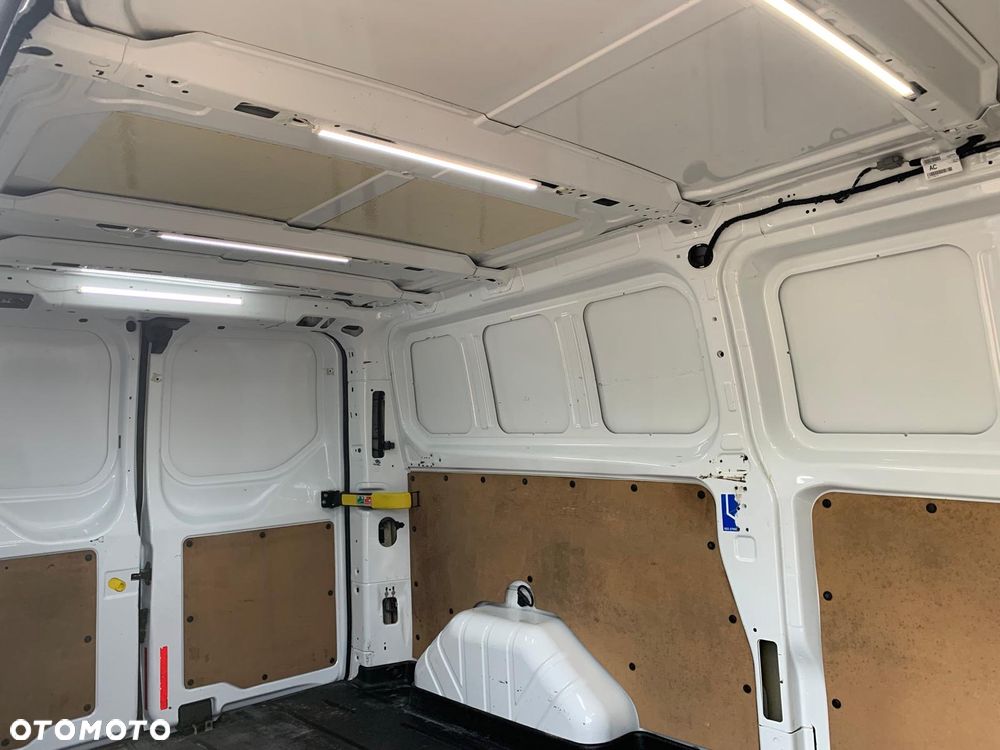 Ford Transit Custom - 15