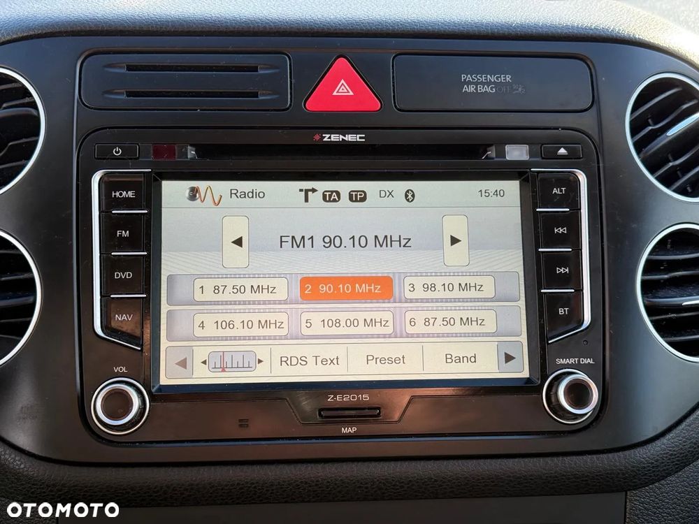 Volkswagen Golf 1.2 TSI BlueMotion Technology Cup - 22