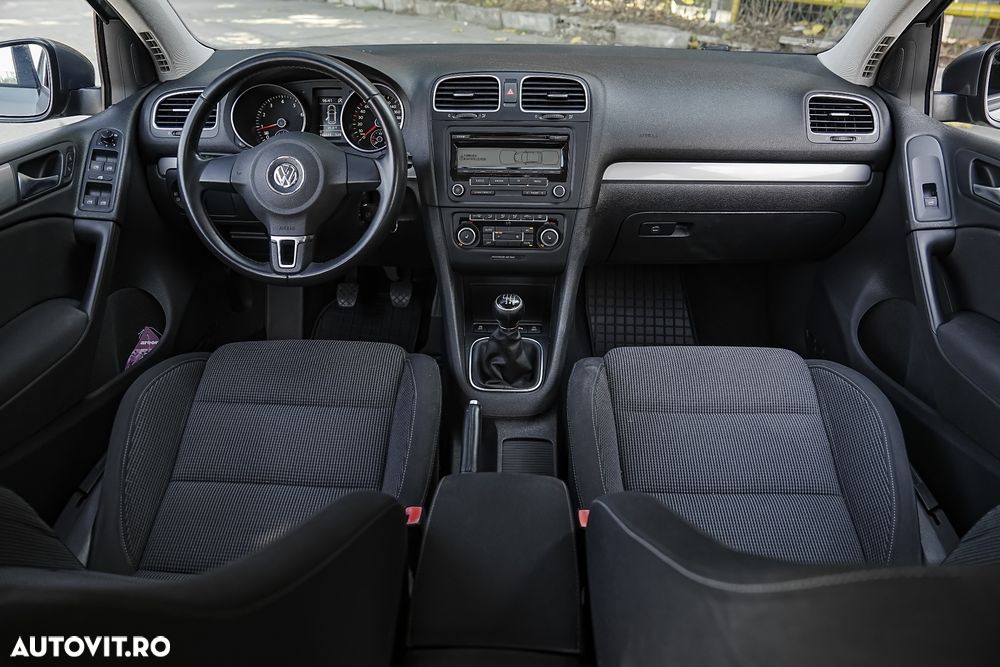 Volkswagen Golf 1.2 TSI BlueMotion Technology Comfortline - 11